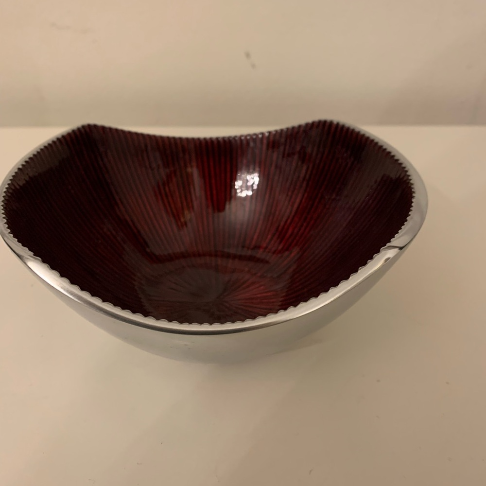 Elegant Red and Silver Nut Bowl